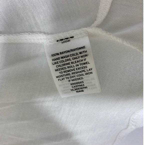 New Hinge Knot T-Shirt - Picture 5 of 5